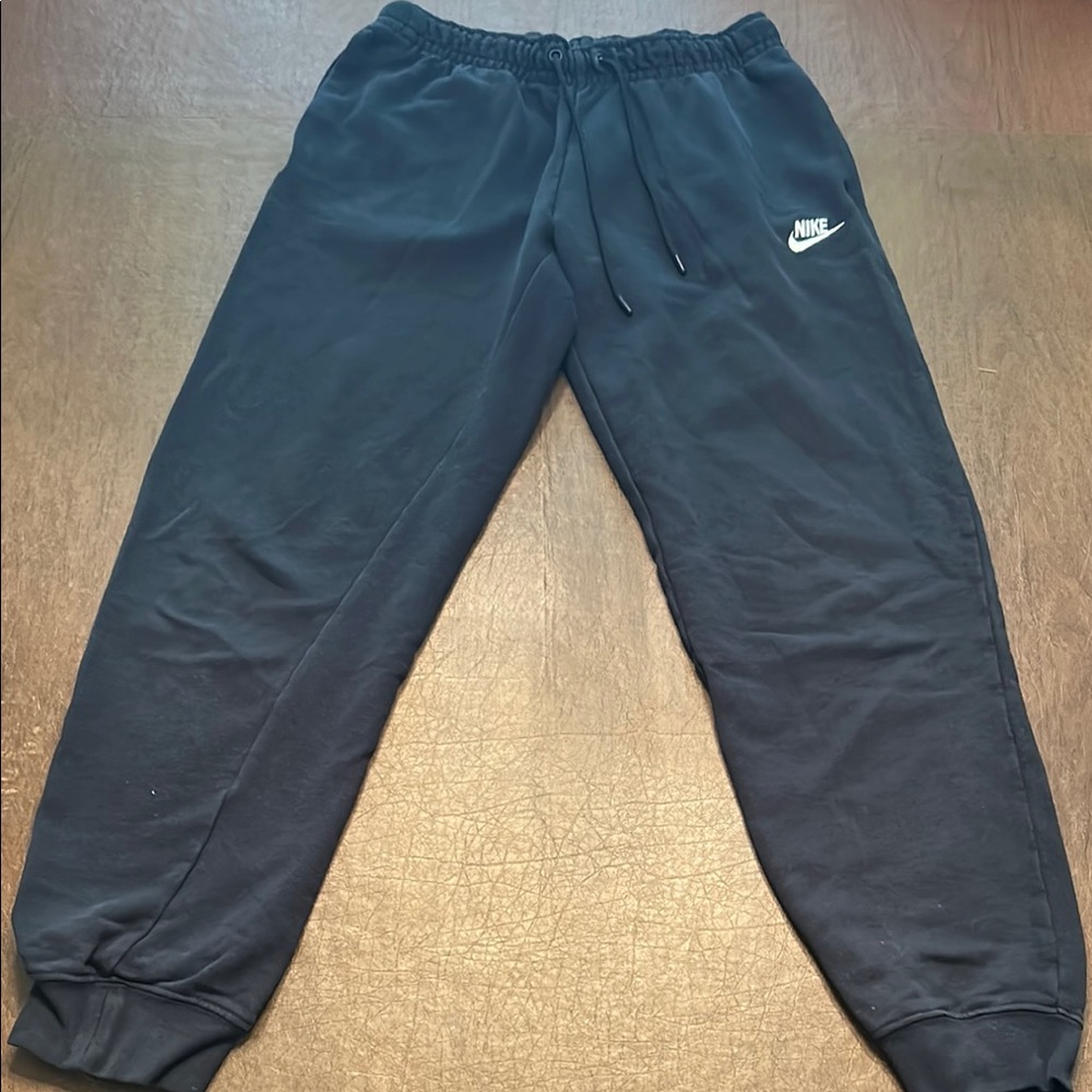 Nike Women’s Black Sweatpants